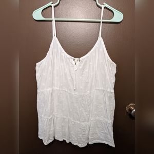 Old Navy Tiered Floral Detail Tank